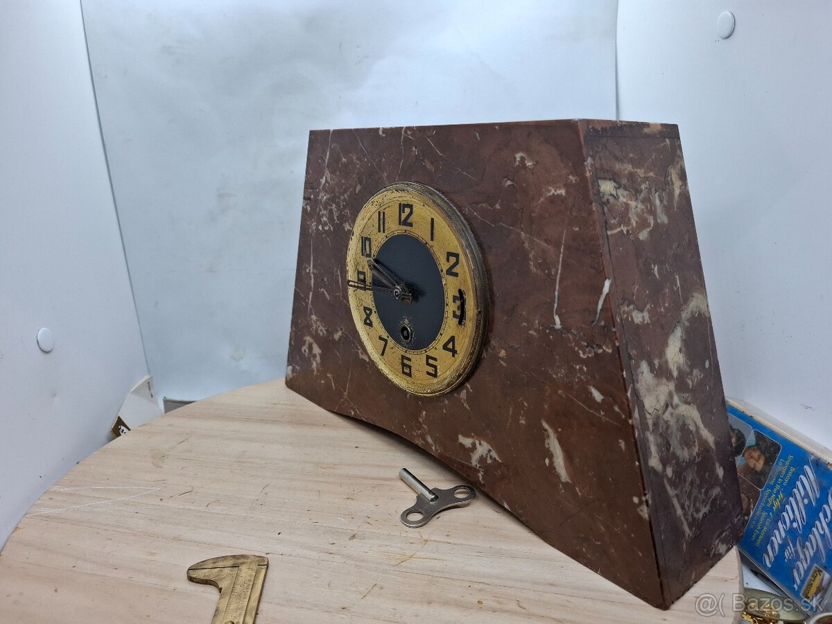 Predám funkčné mramorové komodové hodiny 75 € - 4