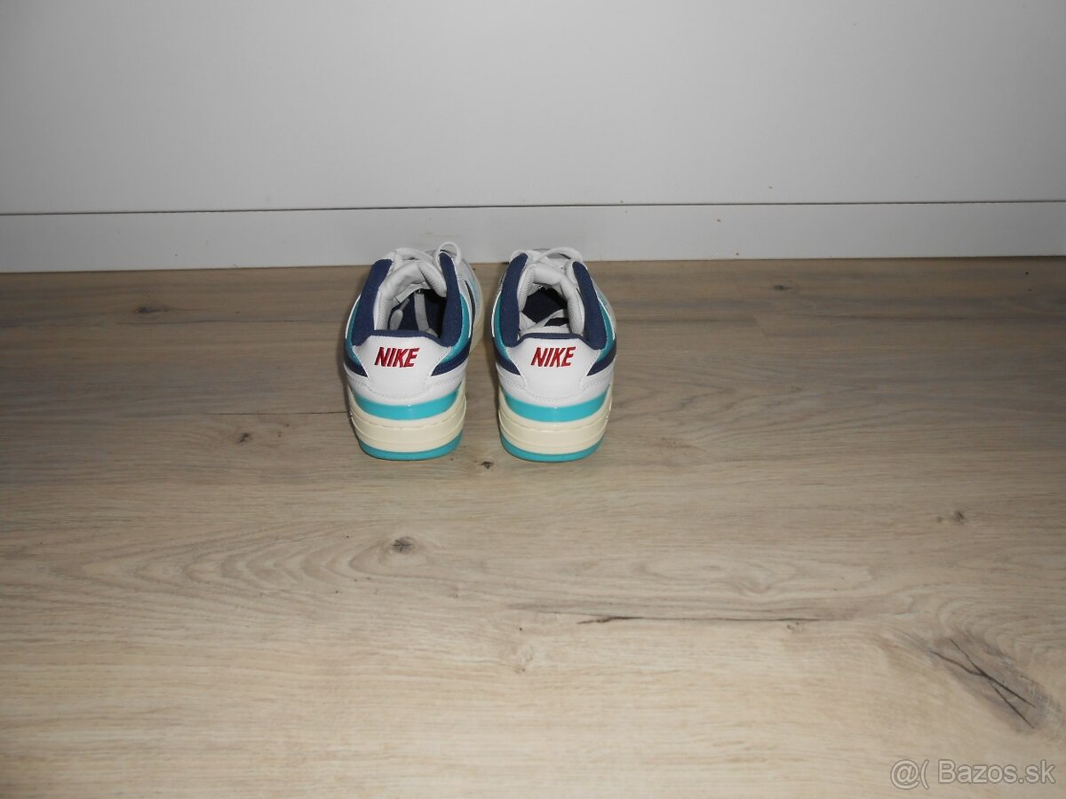 Predam nove damske original tenisky znacky NIKE GAMMA FORCE - 4