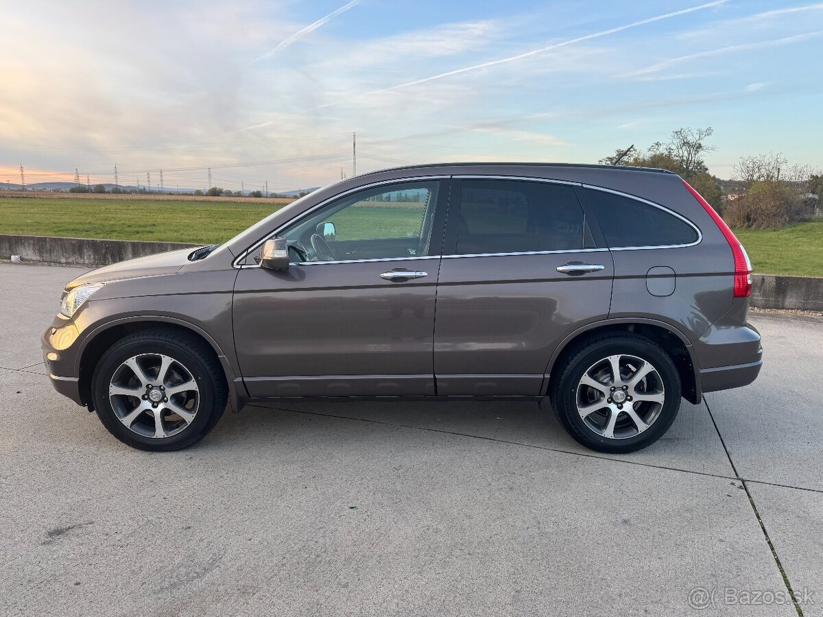 Honda CR-V 2.0i Executive AT 4x4 - 4