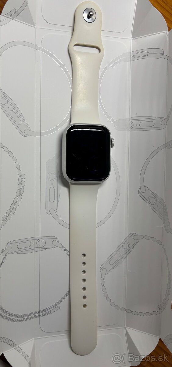 Apple Watch Series 8 (GPS) - 4