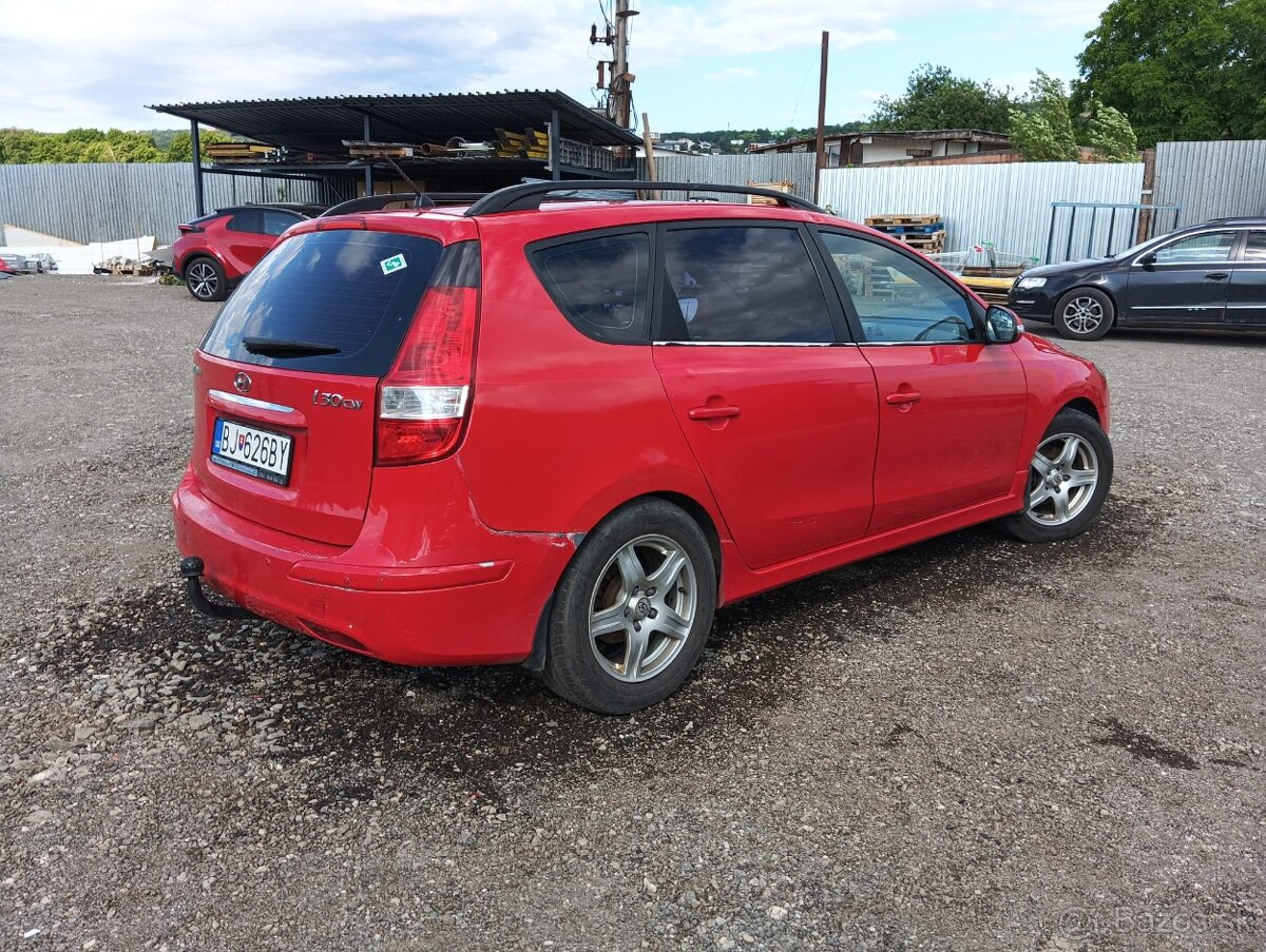 Hyundai i30 1.4 LPG plyn - 4