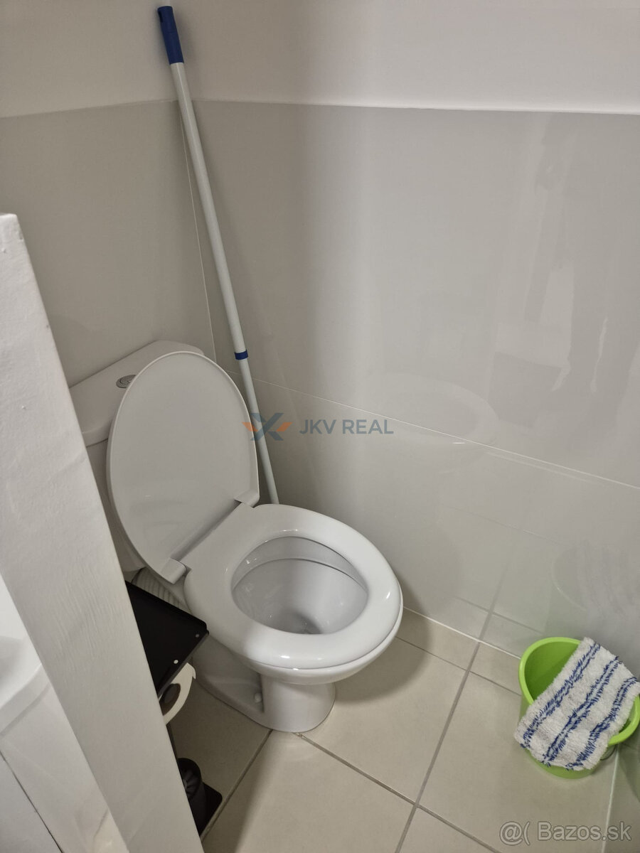 Garsónka po kompletnej rekonštrukcii – B. Smetanu, Trnava - 4