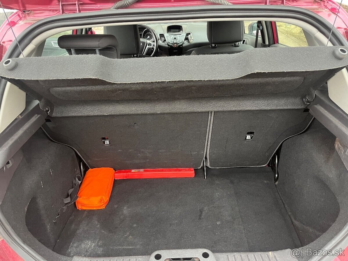 Ford fiesta - 4