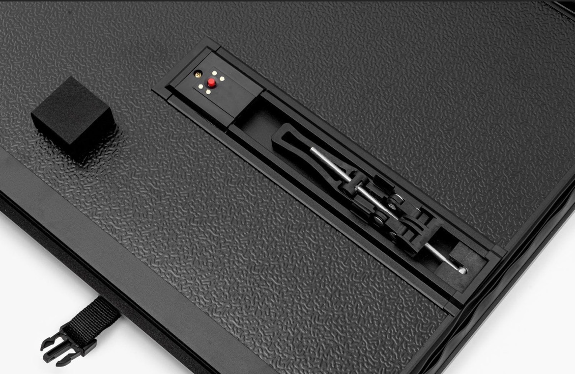 Skladací kryt korbi Toyota hilux od 2015 - 4