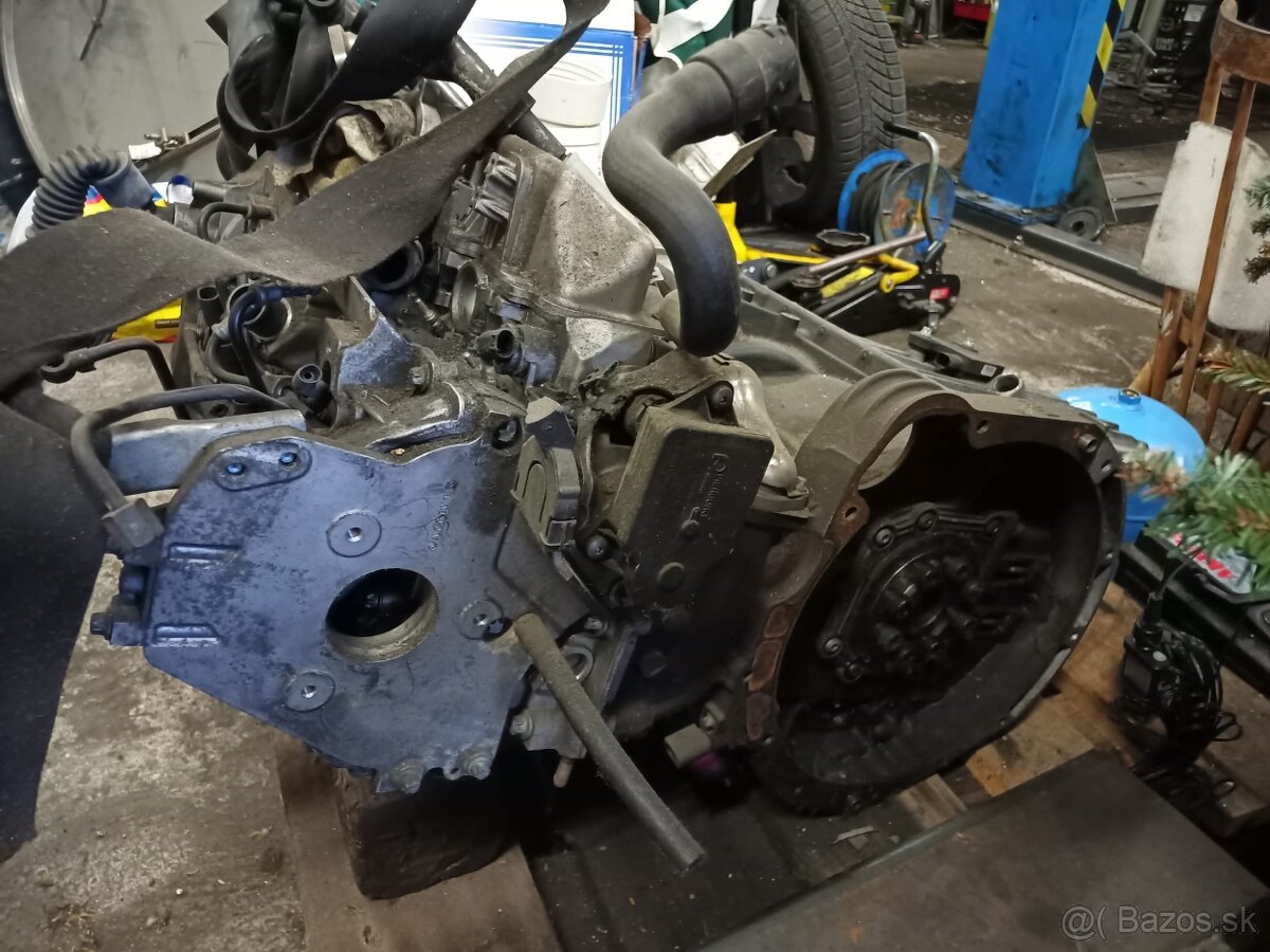 Motor mercedes A - 4