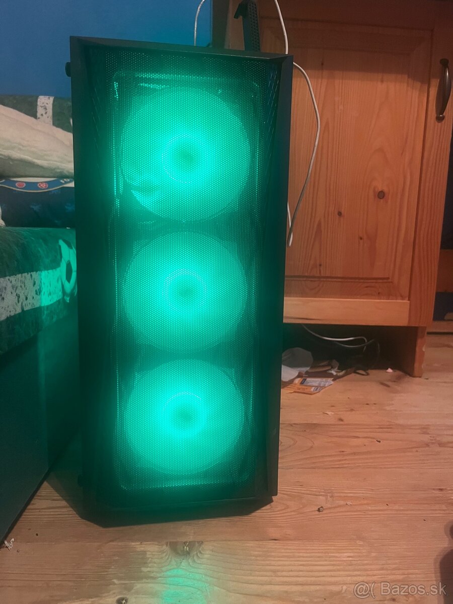 Herný počítač - 4