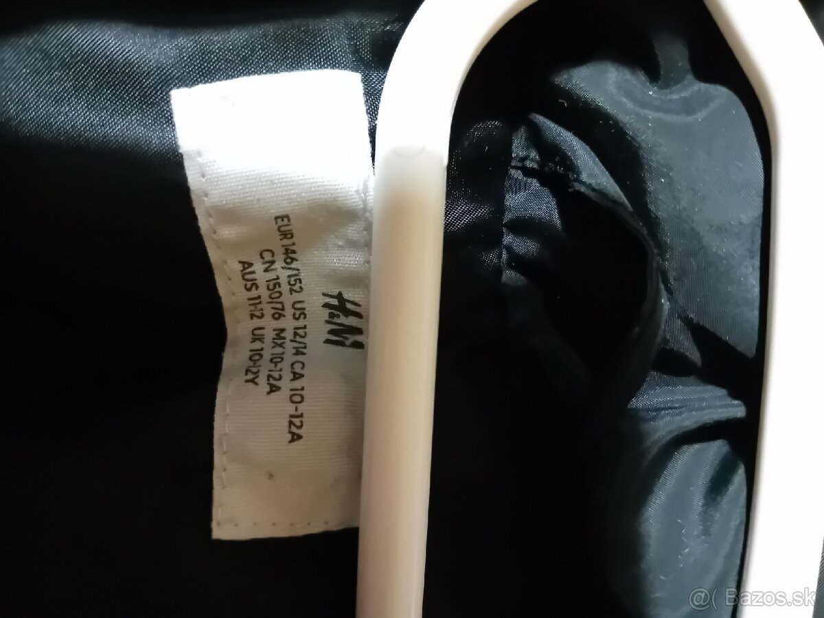 Zimna dievcenska vesta HM - 4