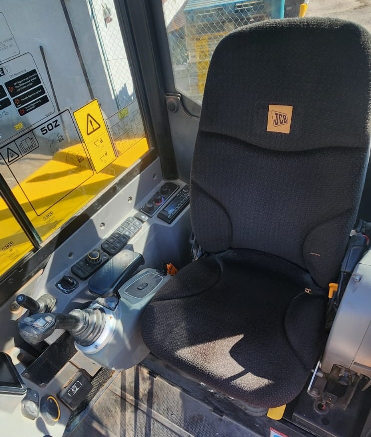 Bagr JCB 50Z - 700mth, 2 okruhy, hydr.svahovka, hydr.upínač - 4