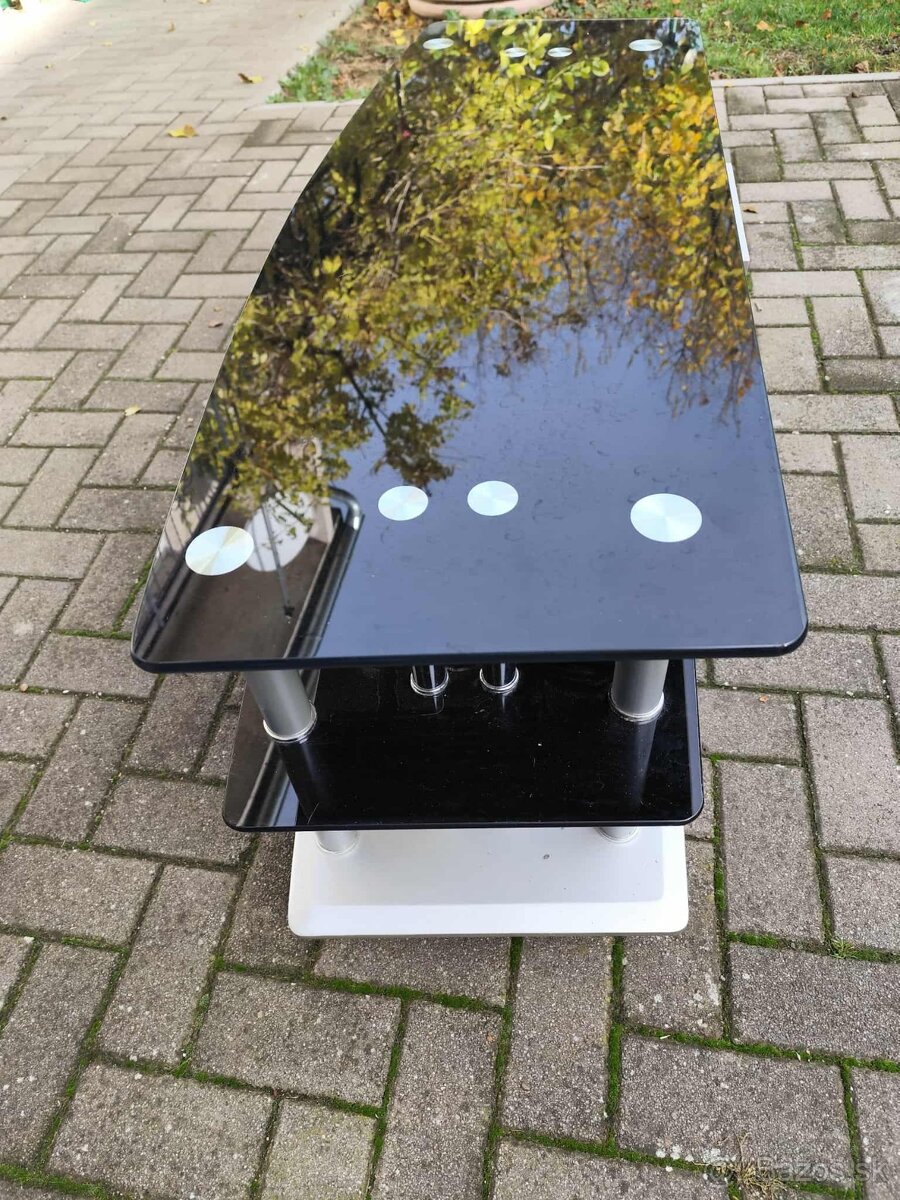 televízny stolík - 4