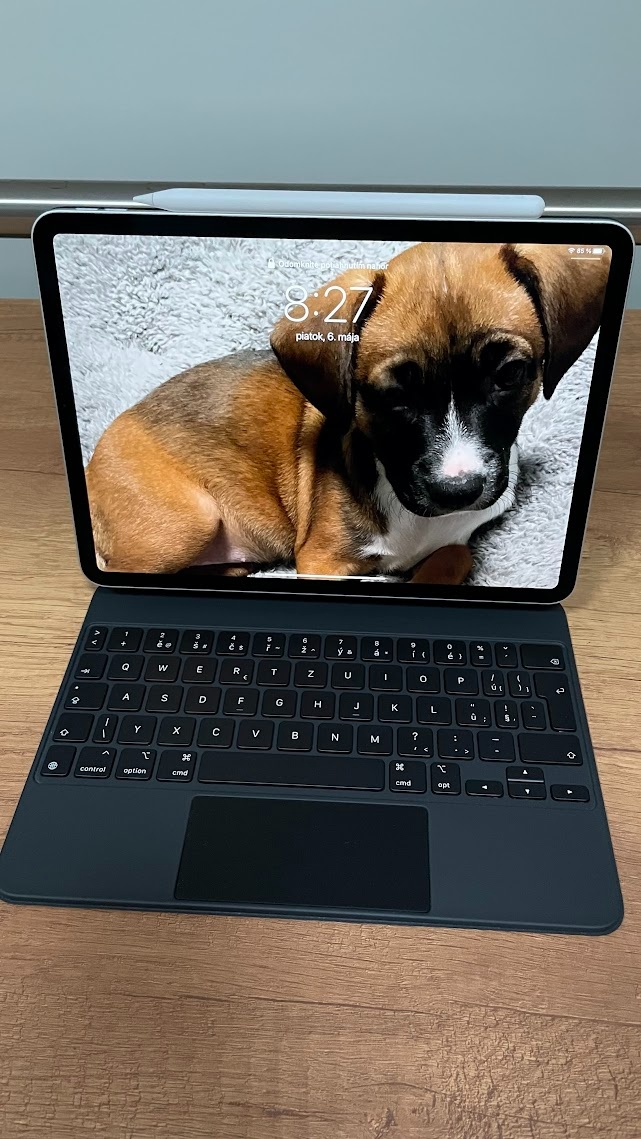 Apple Ipad Pro 11 wi-fi 256GB + pencil + magic keyboard cz - 4