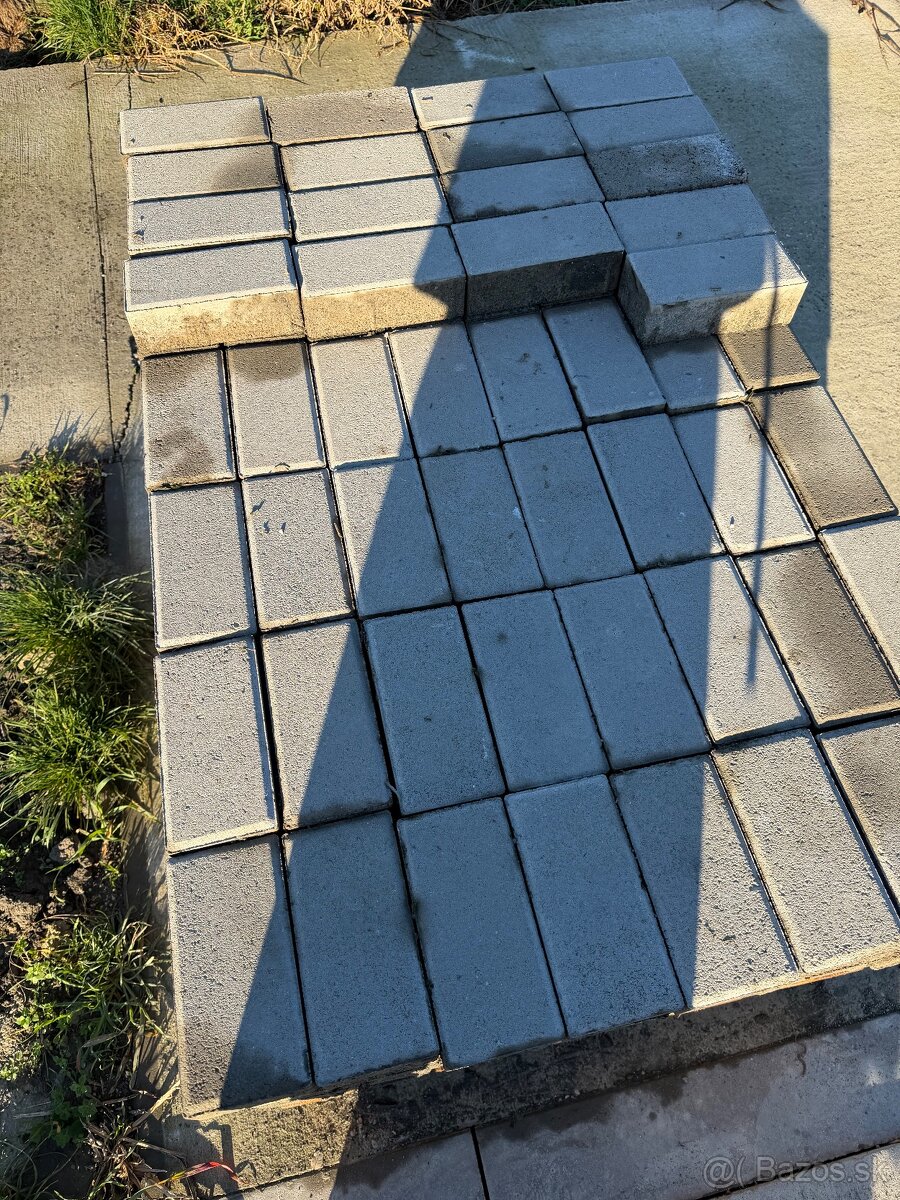 Zámkova dlažba - 4
