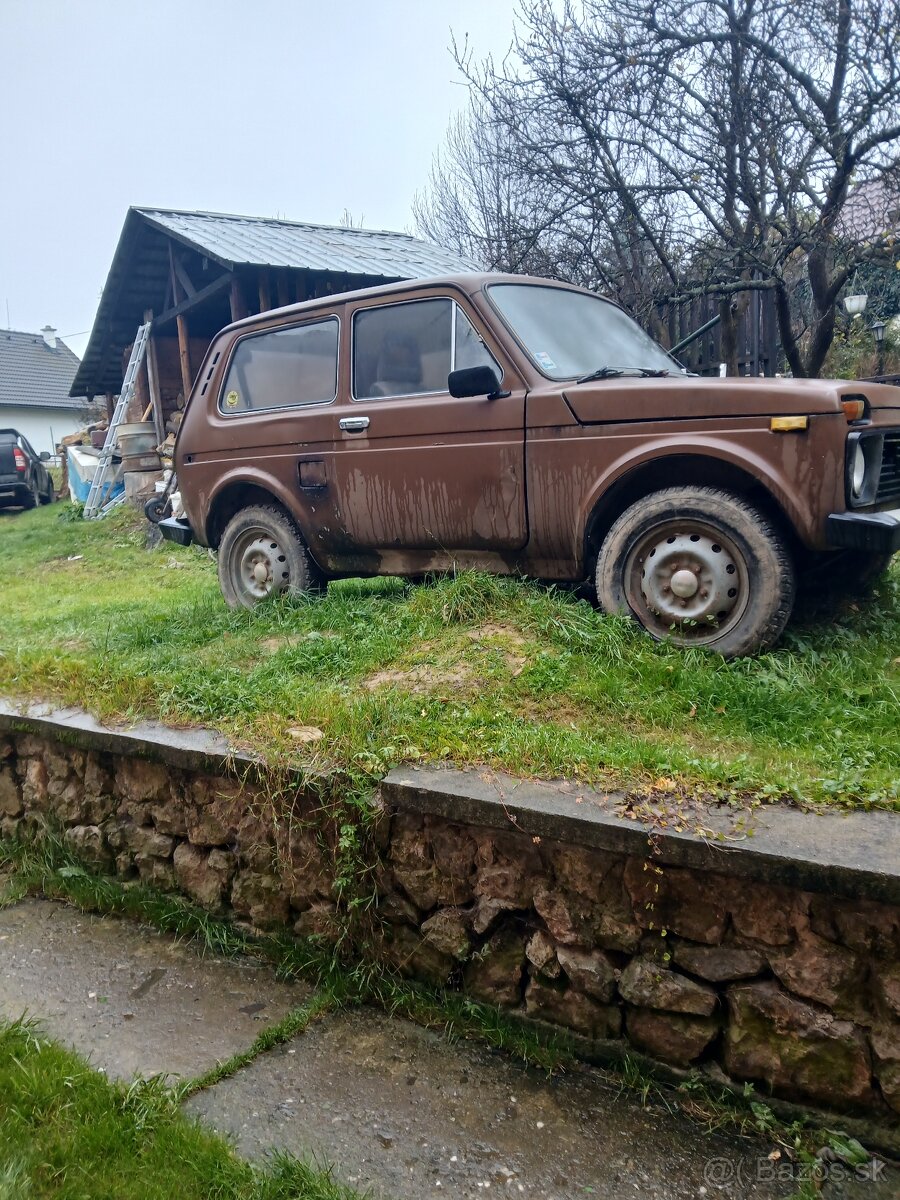 Lada Niva - 4
