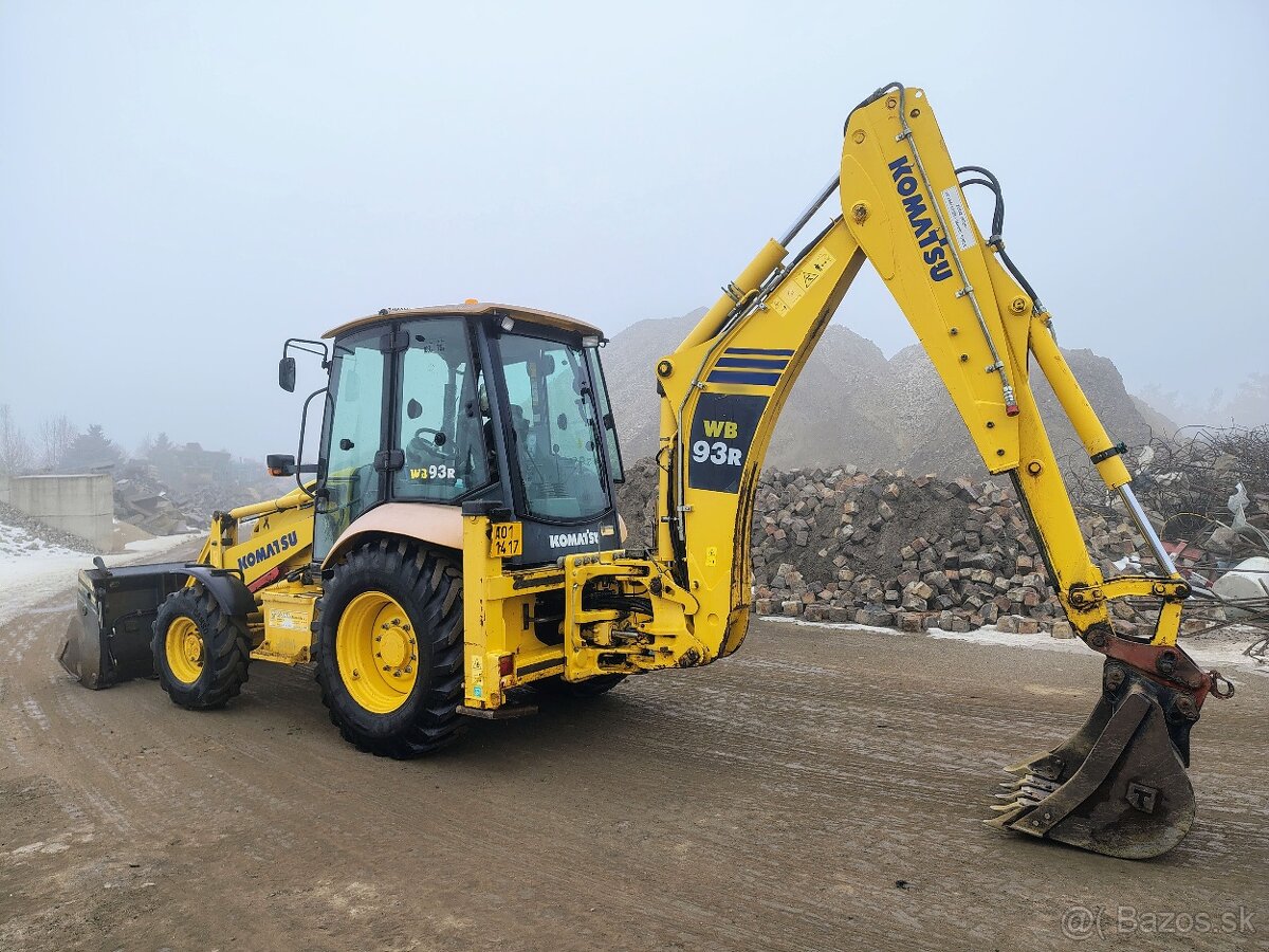 Rýpadlonakladač Komatsu WB93R - 4