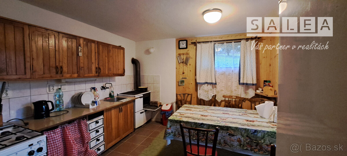 Chata v hornej časti Hronskej Dúbravy na predaj - 4