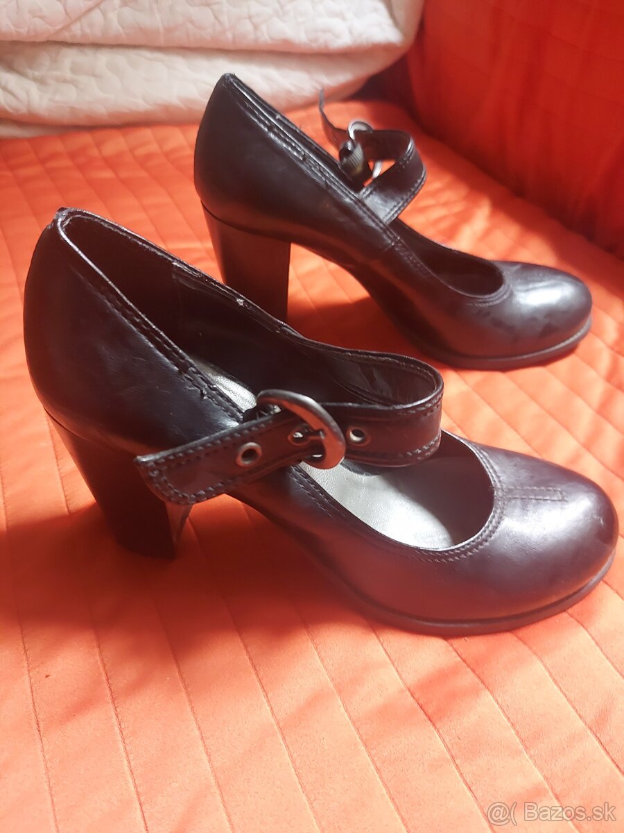 2 páry dámskych lodičiek - 4