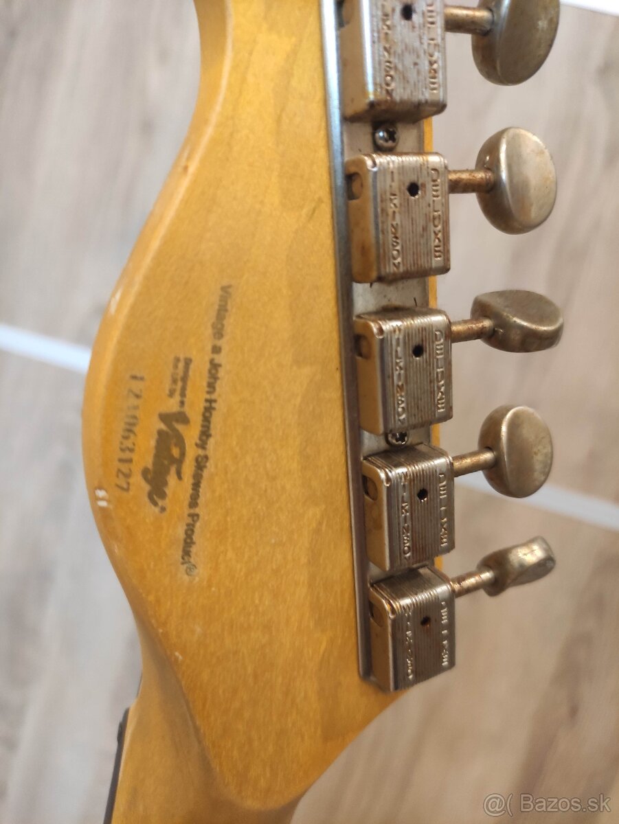 Gitara Vintage V62 Icon Distressed Black - 4