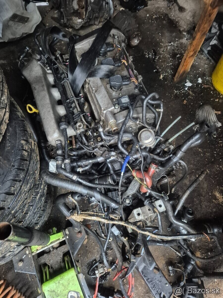 Predám Motor 1.8T-VRS 132kw kód AUQ - 4