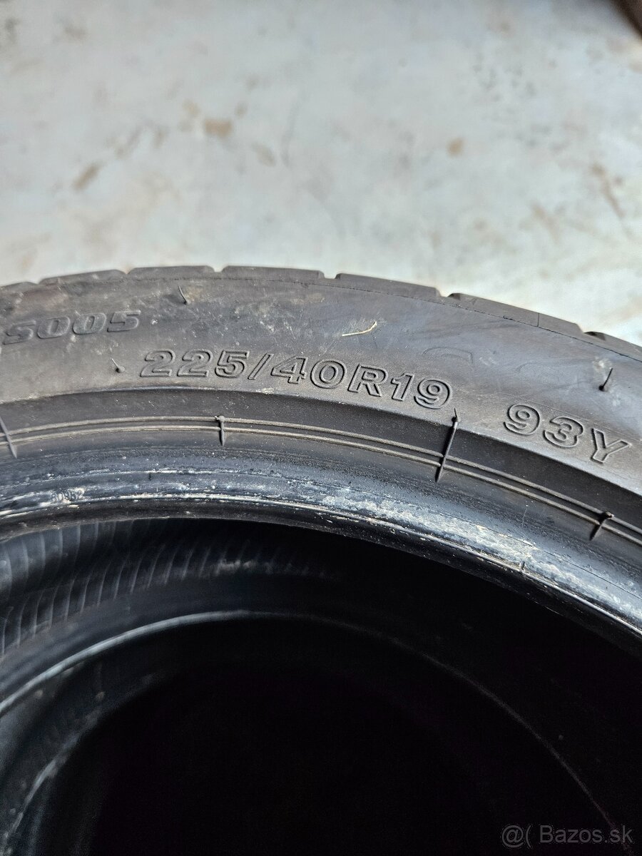 225/45 R19 Bridgestone - 4