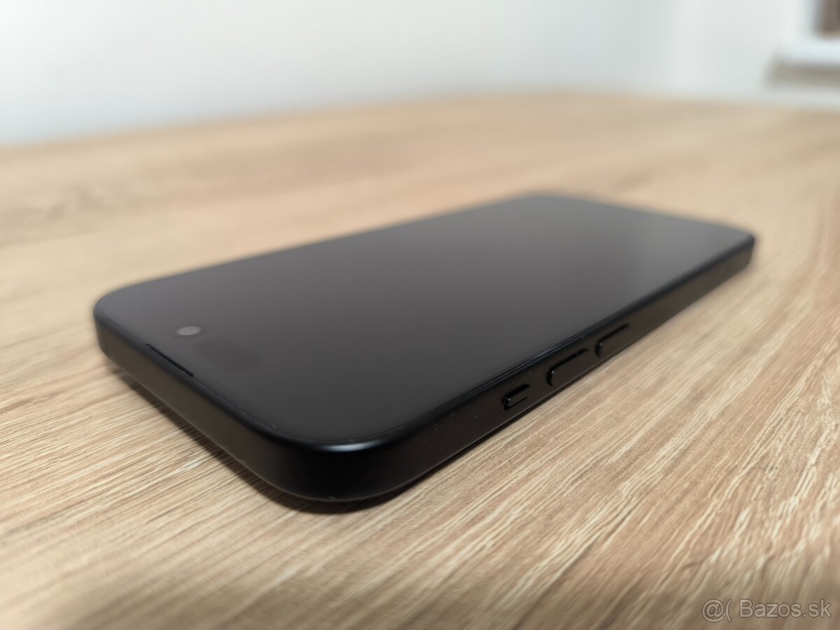 iPhone 15 128GB Black - 4