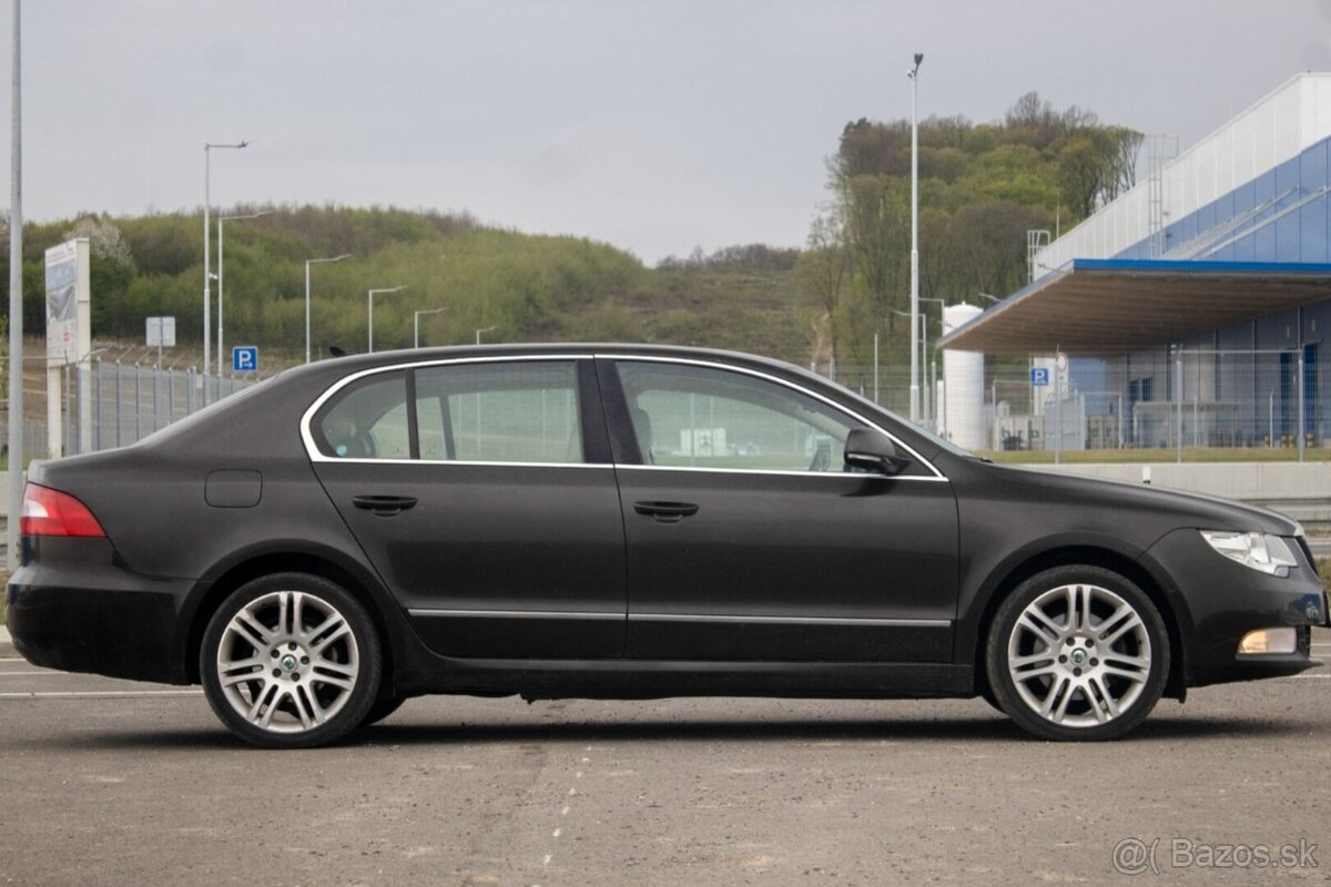 Škoda Superb 1.8 TSI DSG 118kW A7 - 4