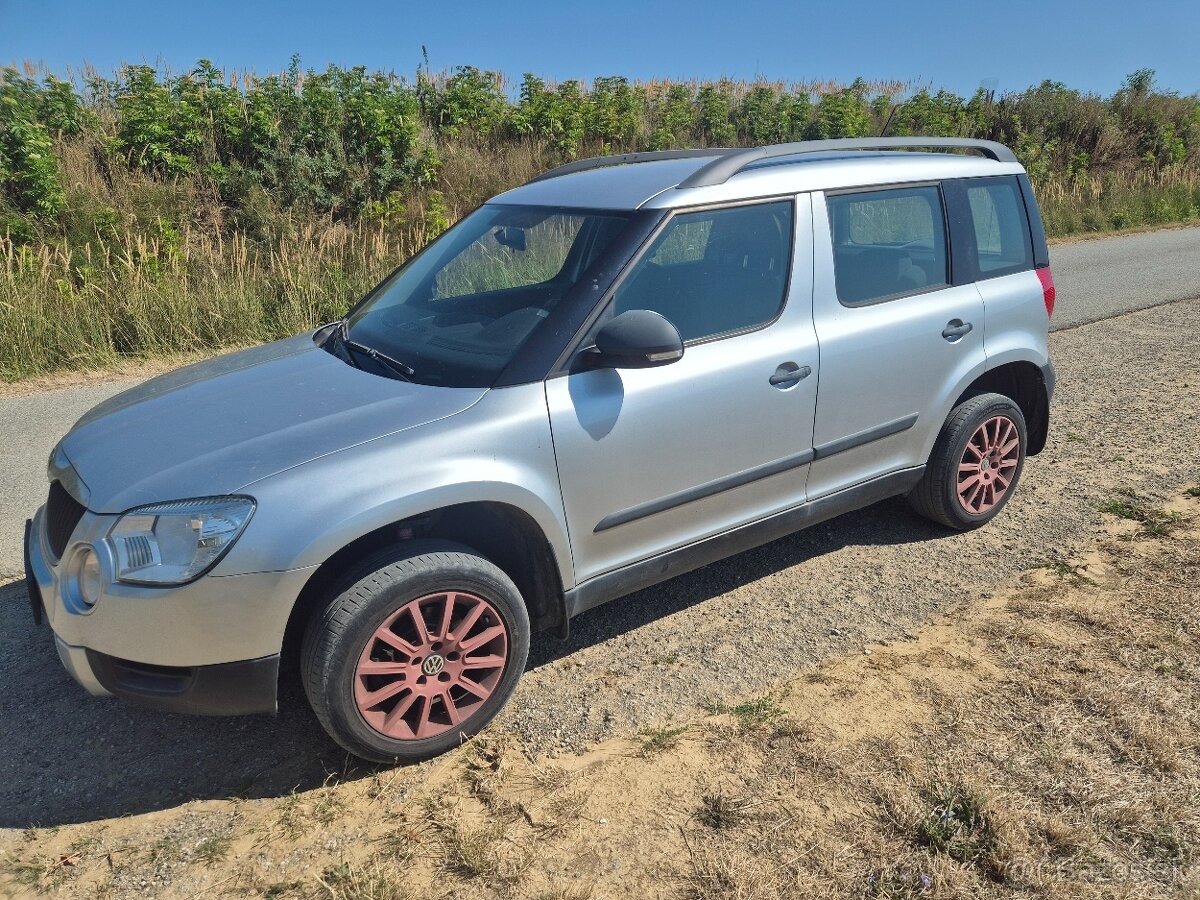 Predam Škodu Yeti 1,6-77kw r.v.2012 - 4