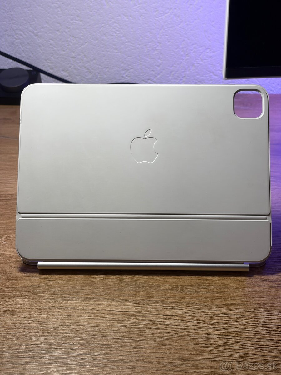 Klávesnica Apple Magic Keyboard pre iPad Pro 11 (M4 / M5) - 4