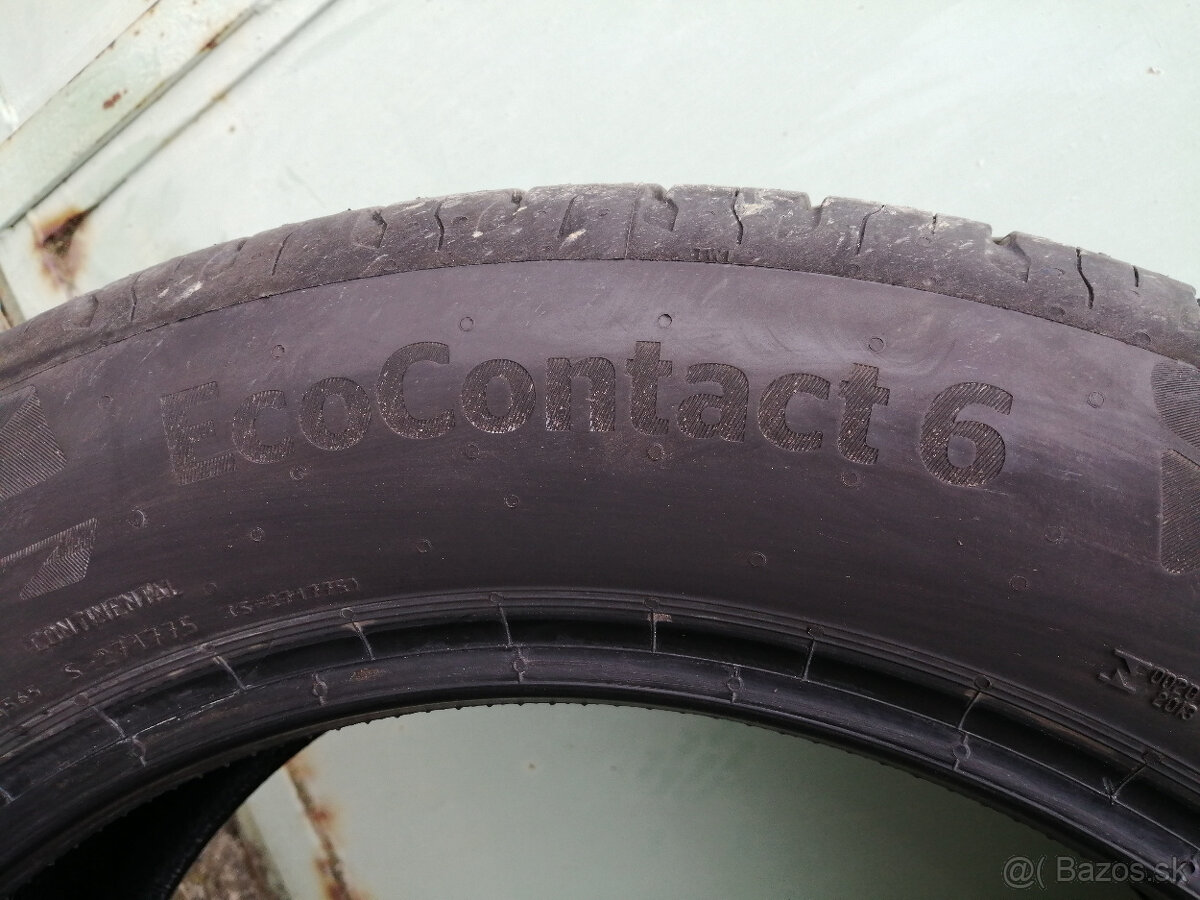 PREDÁM PNEU.215/55/R17 - 4
