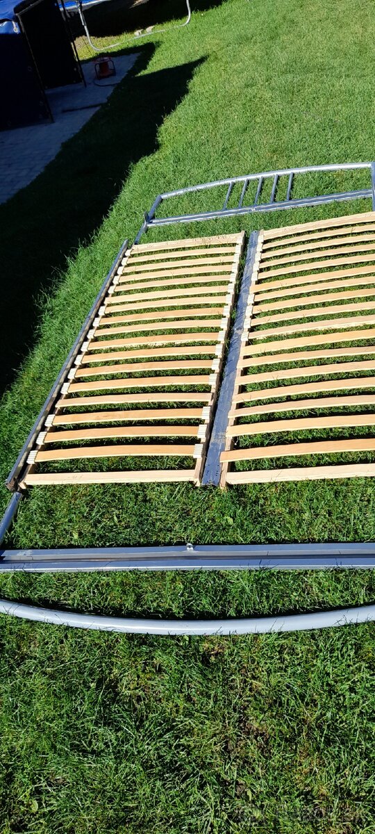 Manželská posteľ - 4