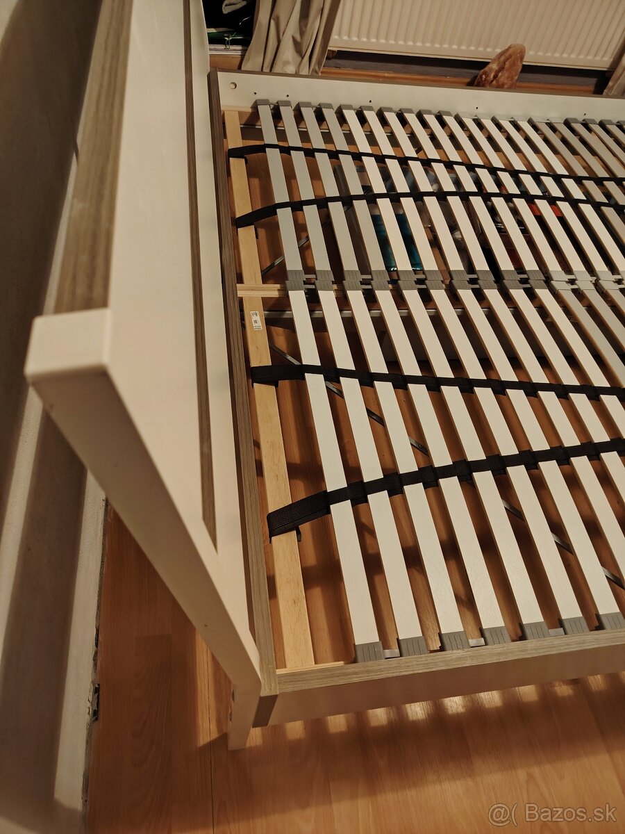 Posteľ IKEA s roštami 160x200 - 4