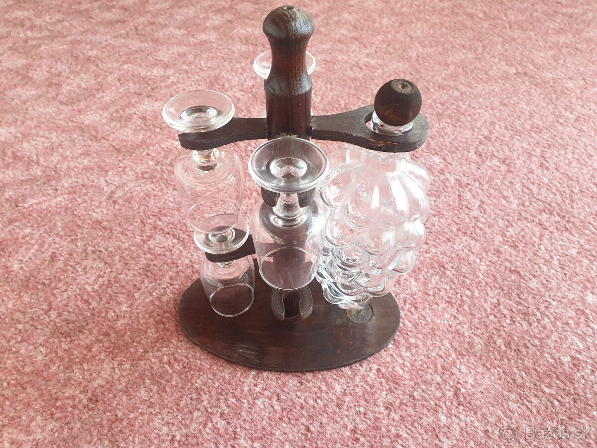 Hroznová fľaša na stojane - 4