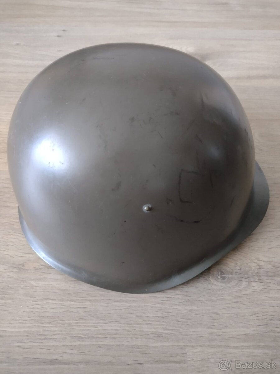 Predám vojenskú prilbu - 4
