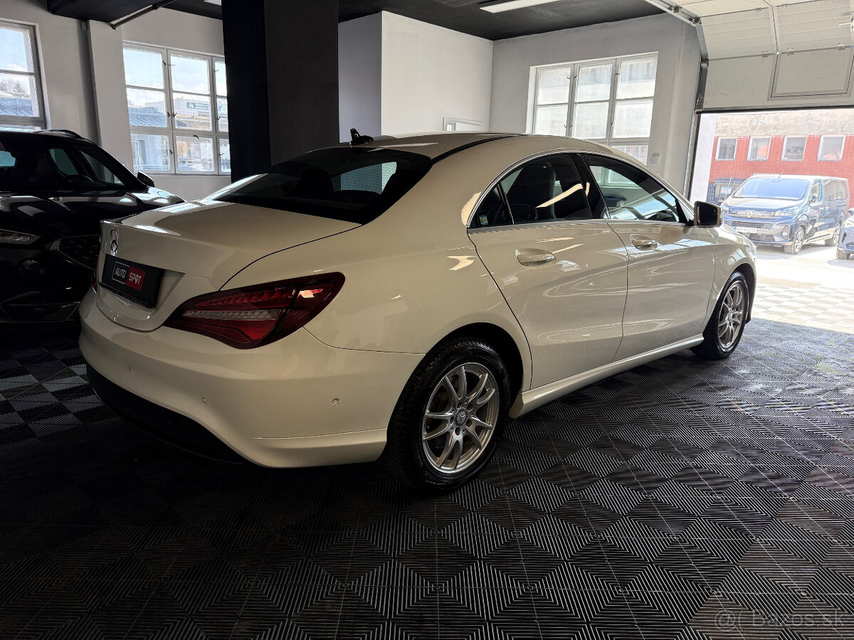 Mercedes-Benz CLA Kupé 180 - 4