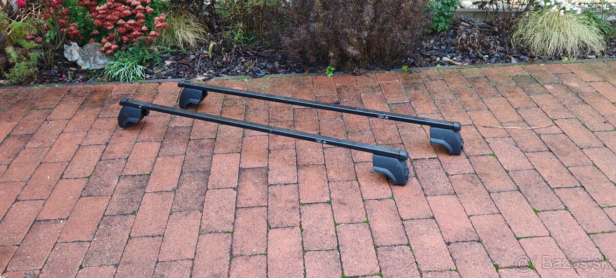 Strešné boxy a strešný nosič - 4