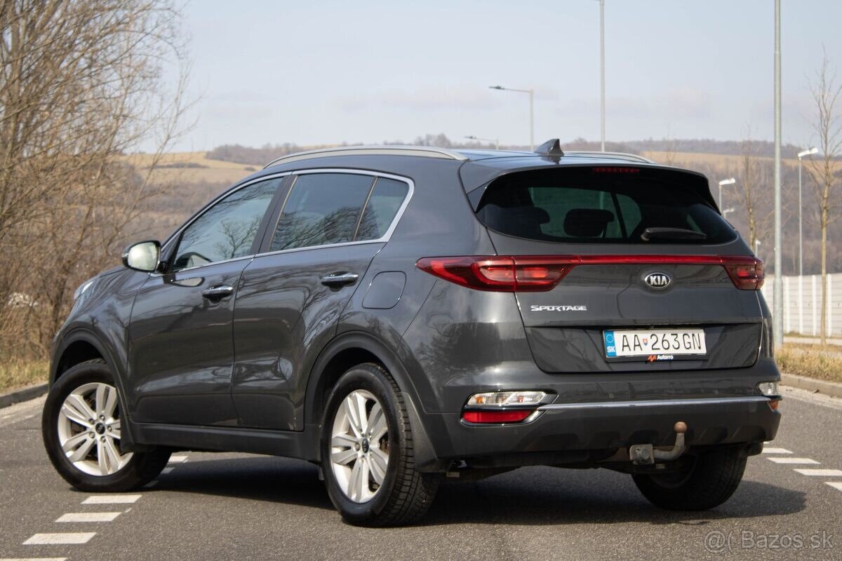 Kia Sportage 1.6 CRDi GOLD - 4