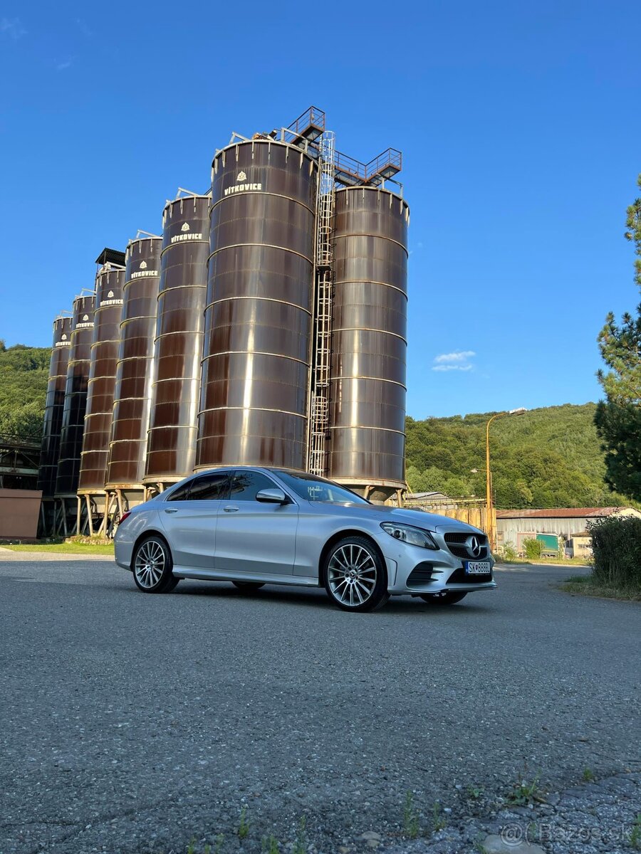 Mercedes-Benz C 220d AMG Line - 4