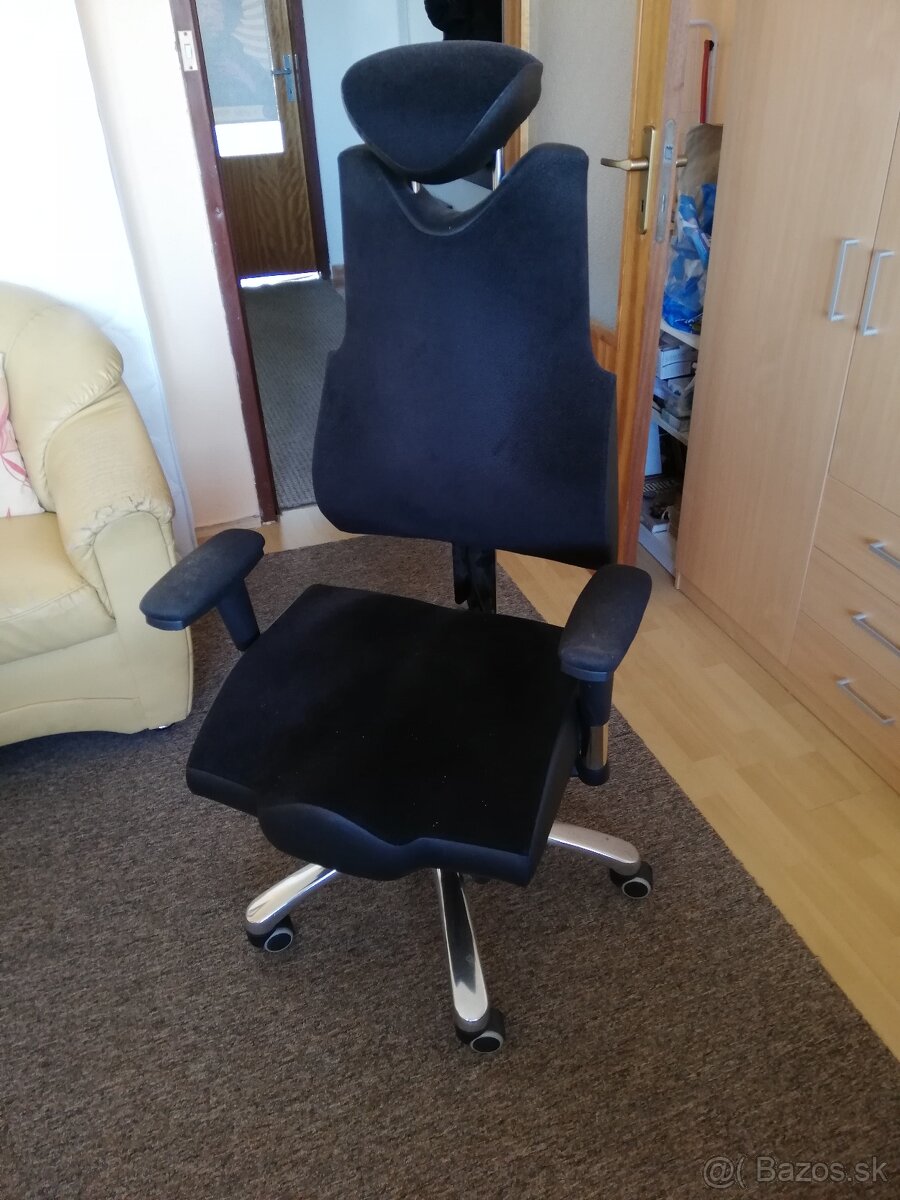 Kancelarska ergonomicka stolicka TERAPIA - 4