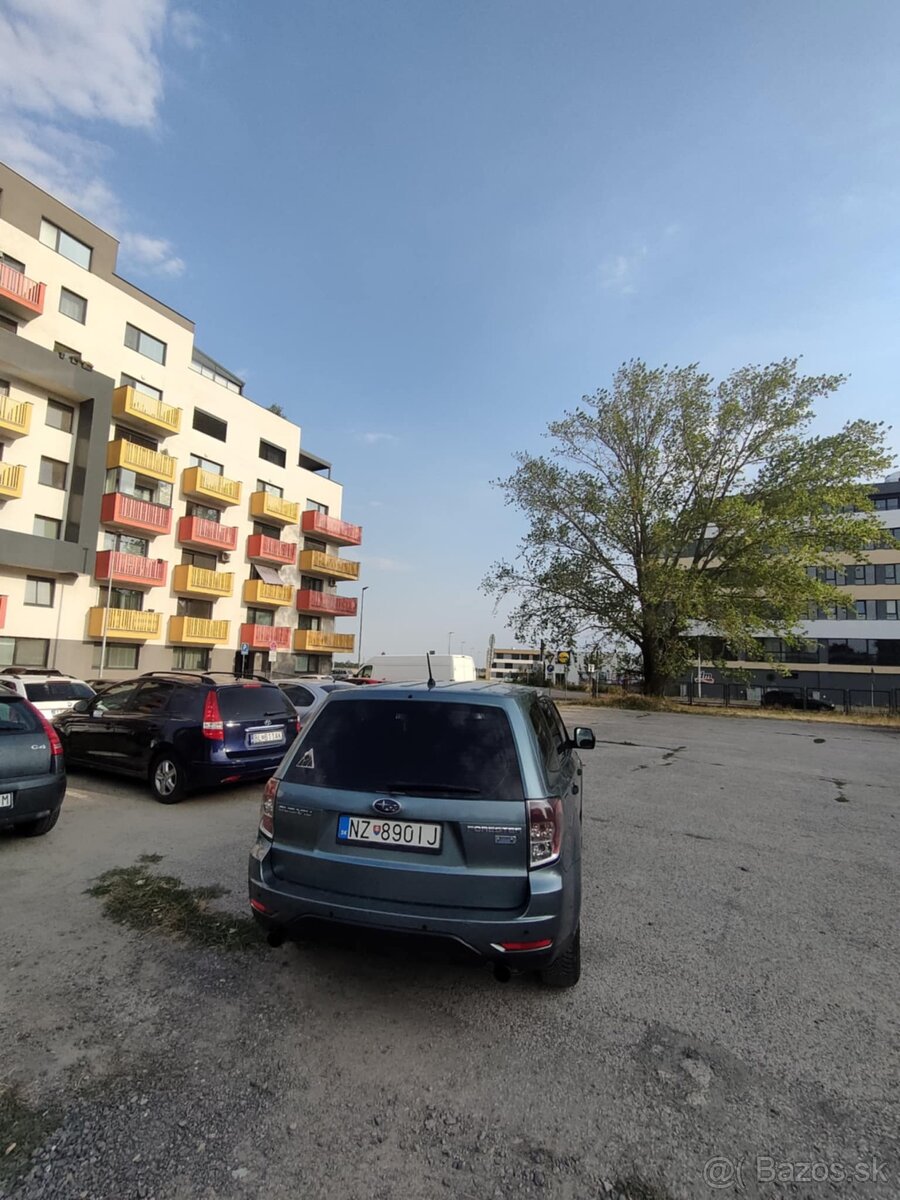 SUBARU FORESTER 2.0 - 4