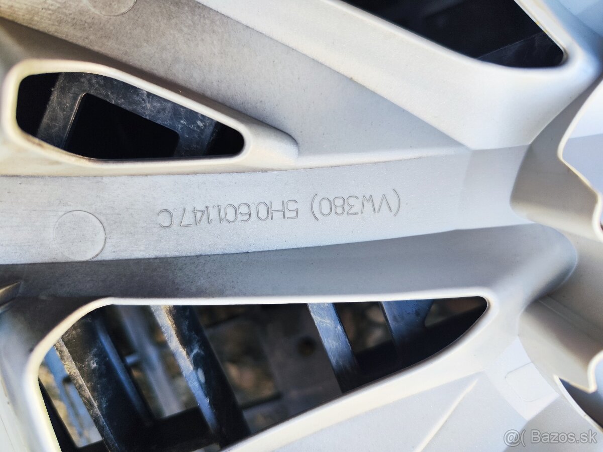 Puklice =VOLKSWAGEN= R16 = 4 ks - 4