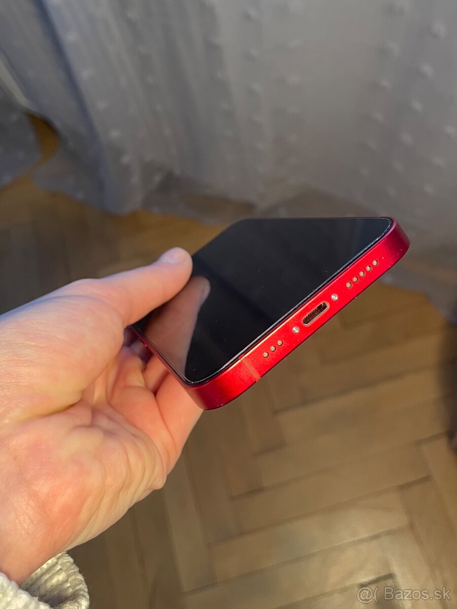 iPhone 13 red 128gb - 4