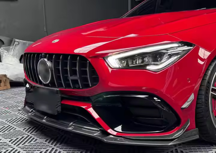 CLA 45/ 45s Karbonový spoiler pod predný nárazník - 4