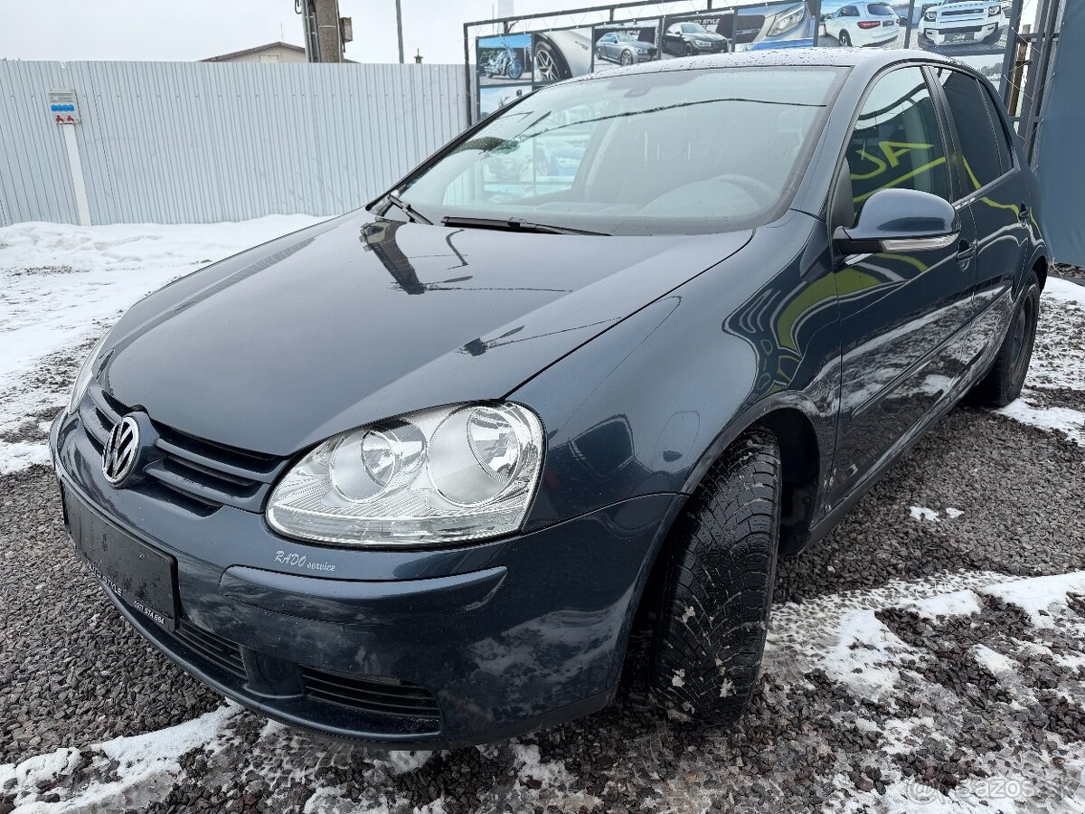 Volkswagen Golf 1.9 TDI Trend • Manuál • Hatchback • 2 250 € - 4