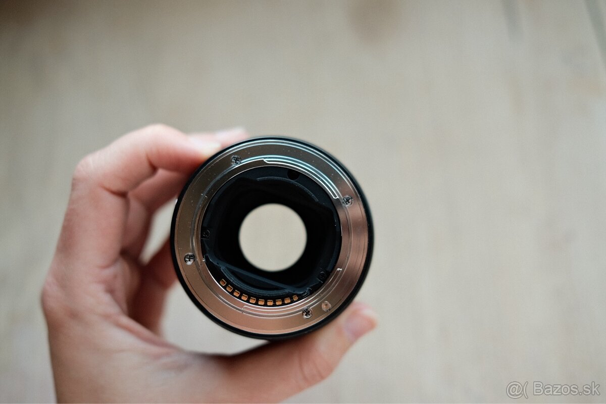 Sony 50mm f/1.8 FE - 4