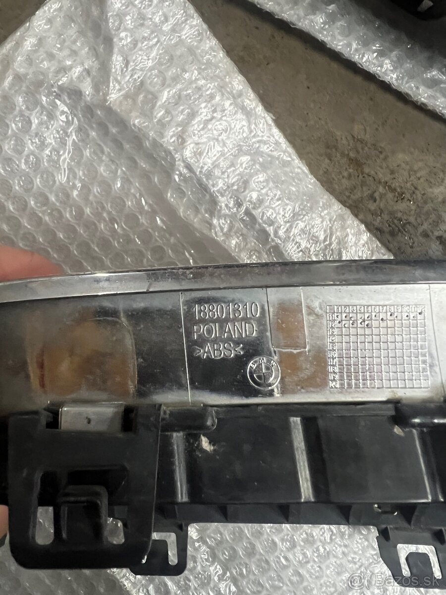 BMW grill F30/F31 originál - 4