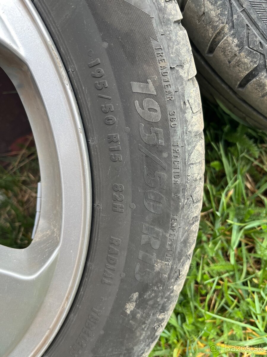 Elektróny Škoda 15 palcov - 4