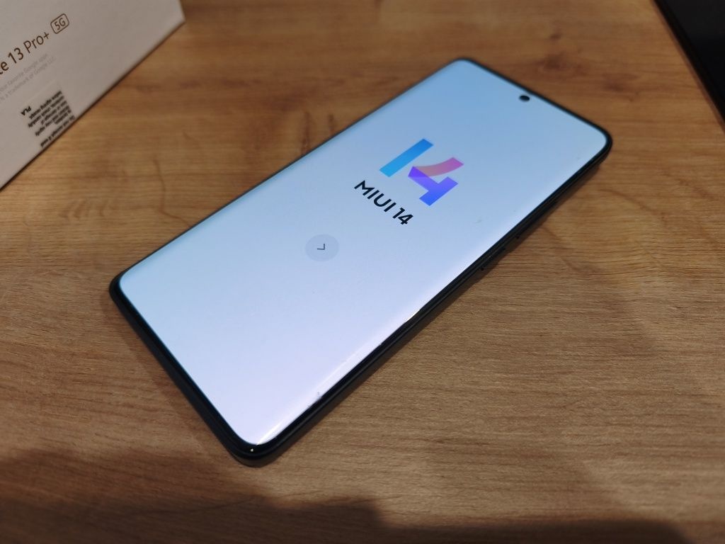 Xiaomi Redmi Note 13 Pro Plus 5G - 4