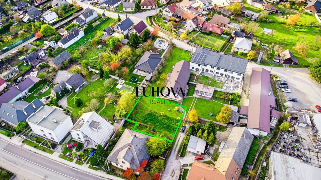 Slnečný, rovinatý pozemok_605m2 - 4