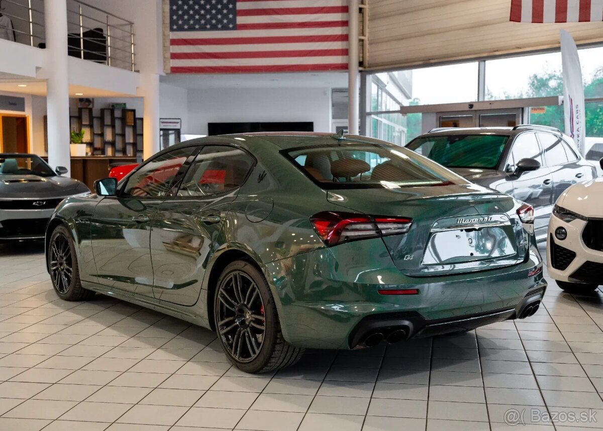 Maserati Ghibli Modena S Q4 - 4