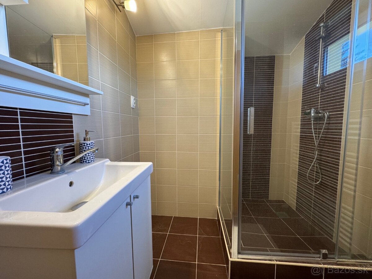 PREDAJ ATYP 4-izb. tehlového bytu - BANKA - 4