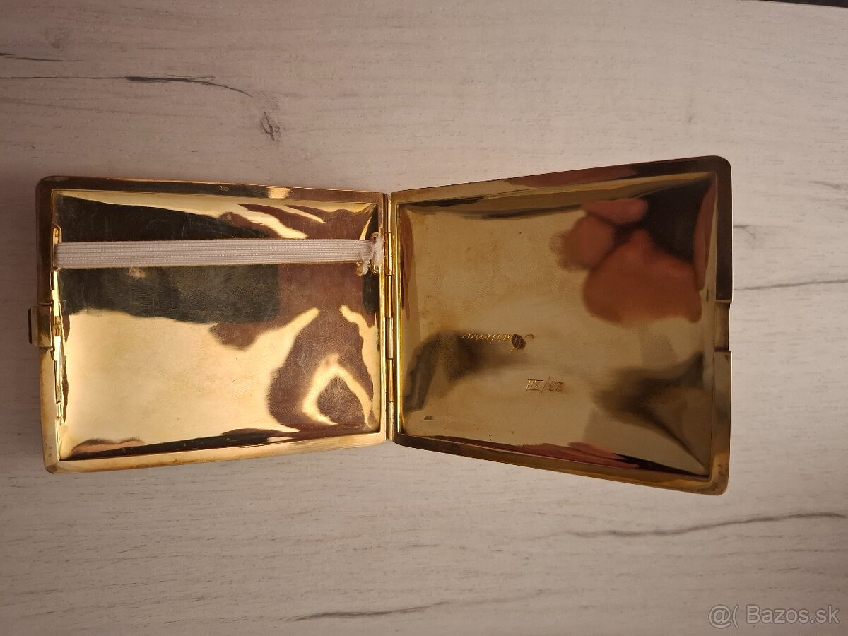 Zlatá tabatierka - 4
