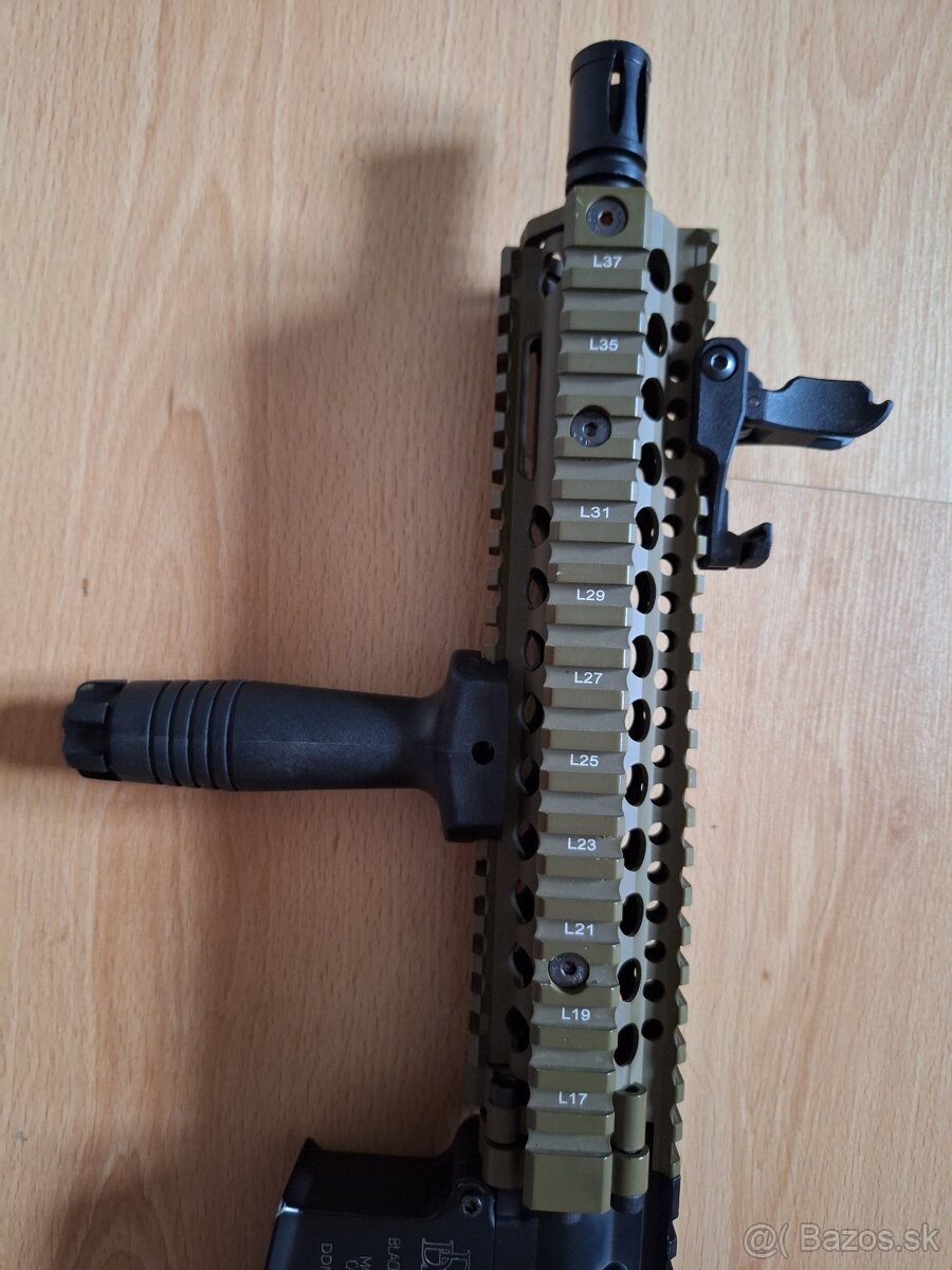 Specna Arms M4 Carbine - 4